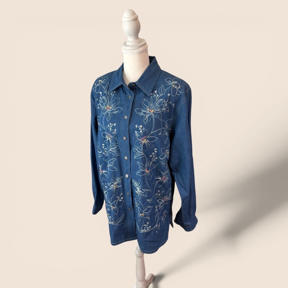 Vtg Koret City Blues Denim Shirt M Floral Embroidered Beaded Coastal Grandma